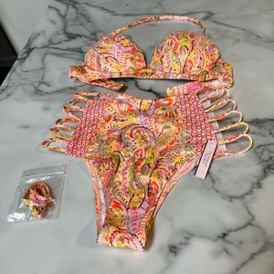 Victoria’s Secret Bikini Set